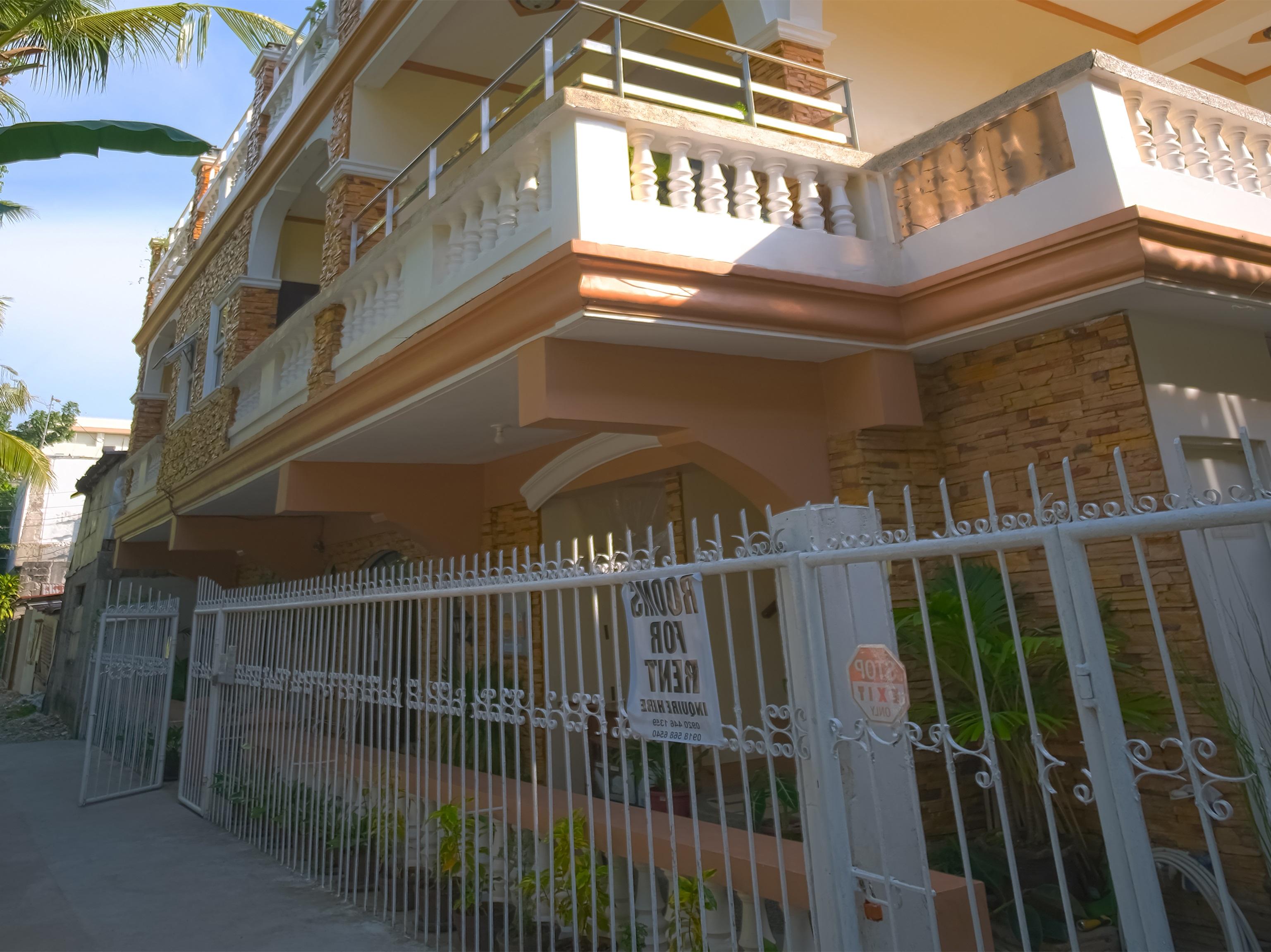 Casa D' Estrella Apartelle Balabag  Dış mekan fotoğraf